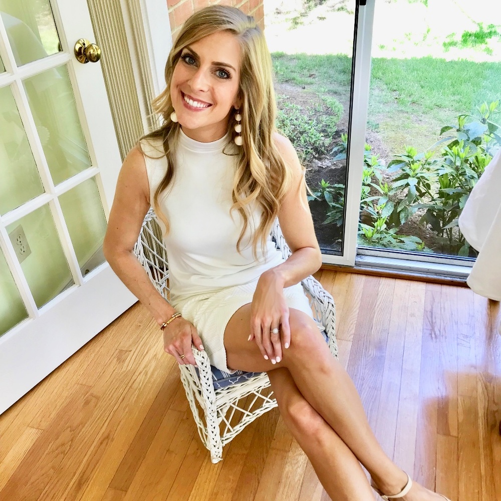 Meet your seller, Alyssa! - Picture 7 of 8